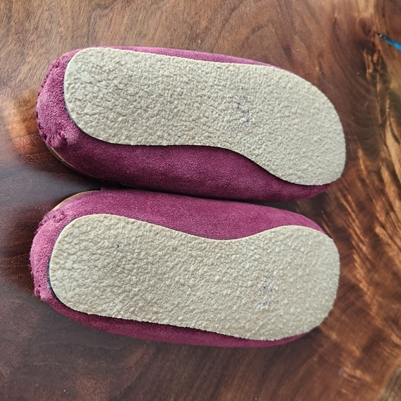 Minnetonka Cala - Bordeaux leather slippers | size 7 - Picture 5 of 6